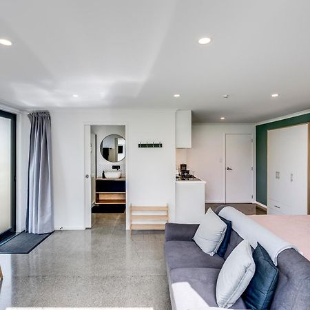 Modern Studio Near Clive River Exterior foto